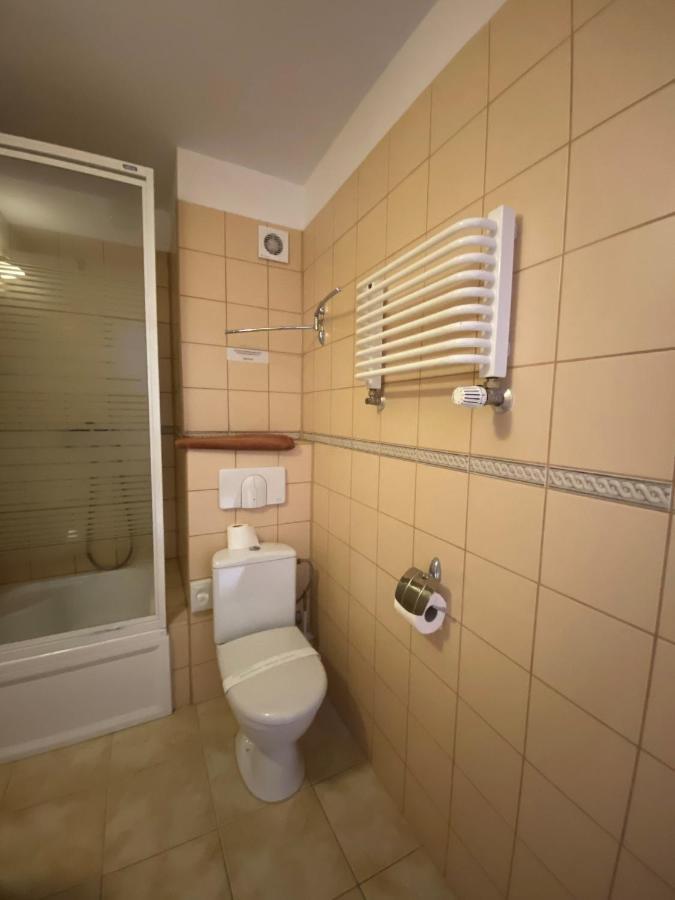 Osrodek Wrzosowa Gora - Pokoje Ruciane-Nida Esterno foto