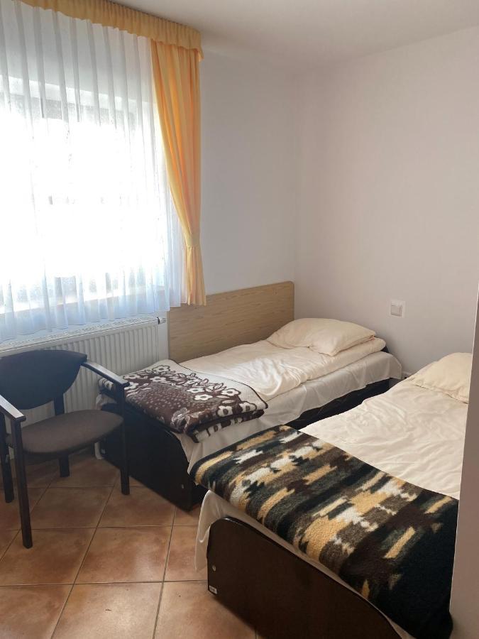 Osrodek Wrzosowa Gora - Pokoje Ruciane-Nida Esterno foto
